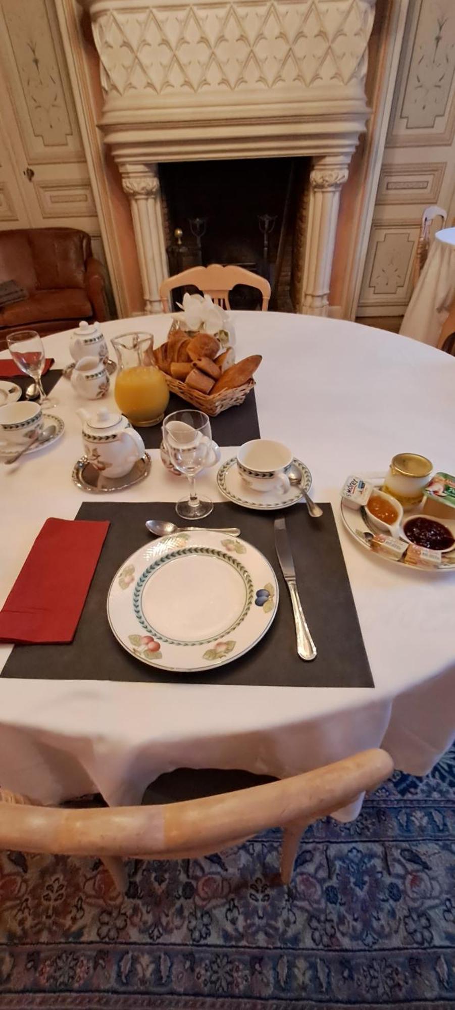 Hotel Particulier Des Canonniers Saint-Quentin  Ngoại thất bức ảnh