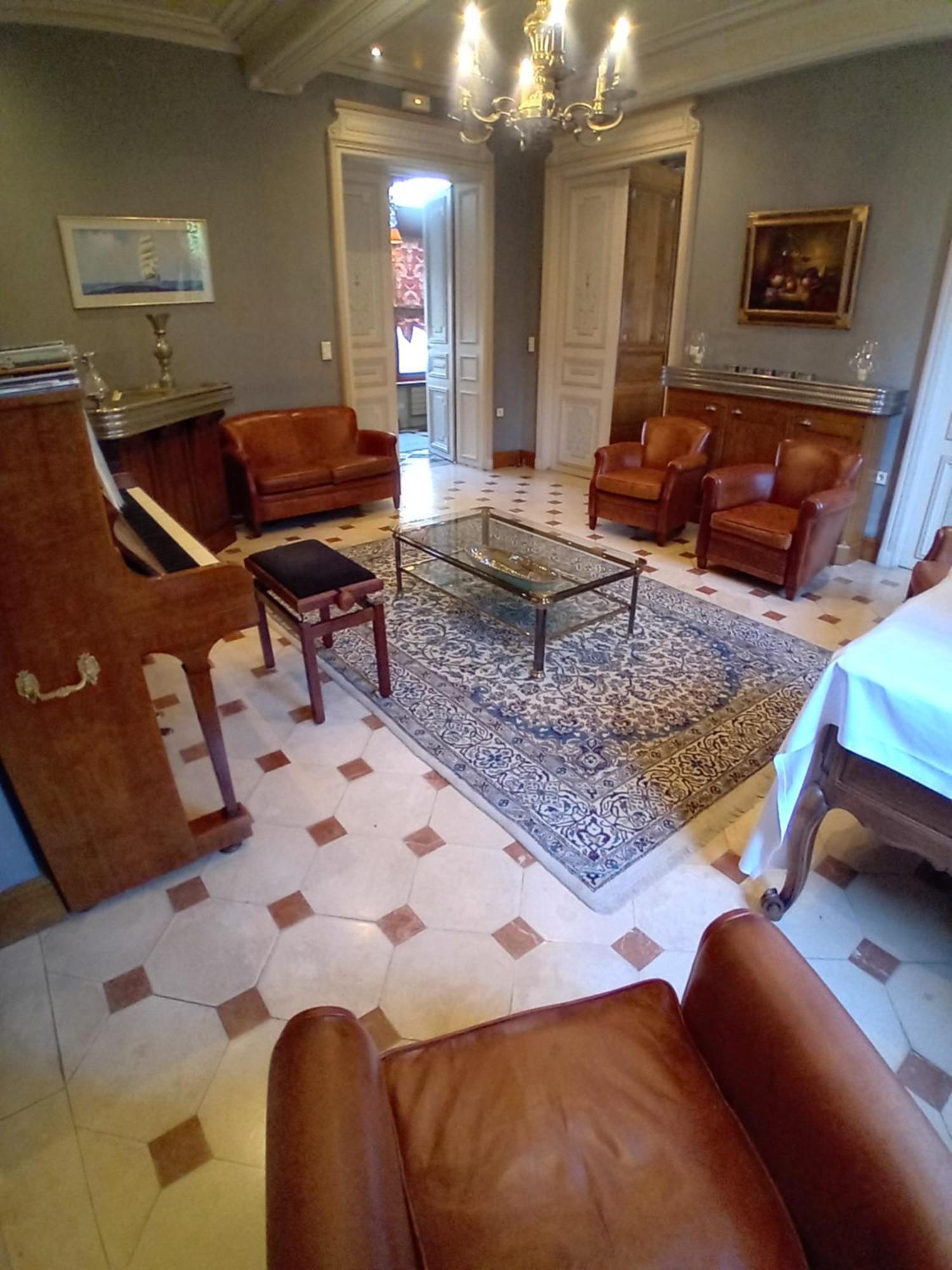 Hotel Particulier Des Canonniers Saint-Quentin  Ngoại thất bức ảnh
