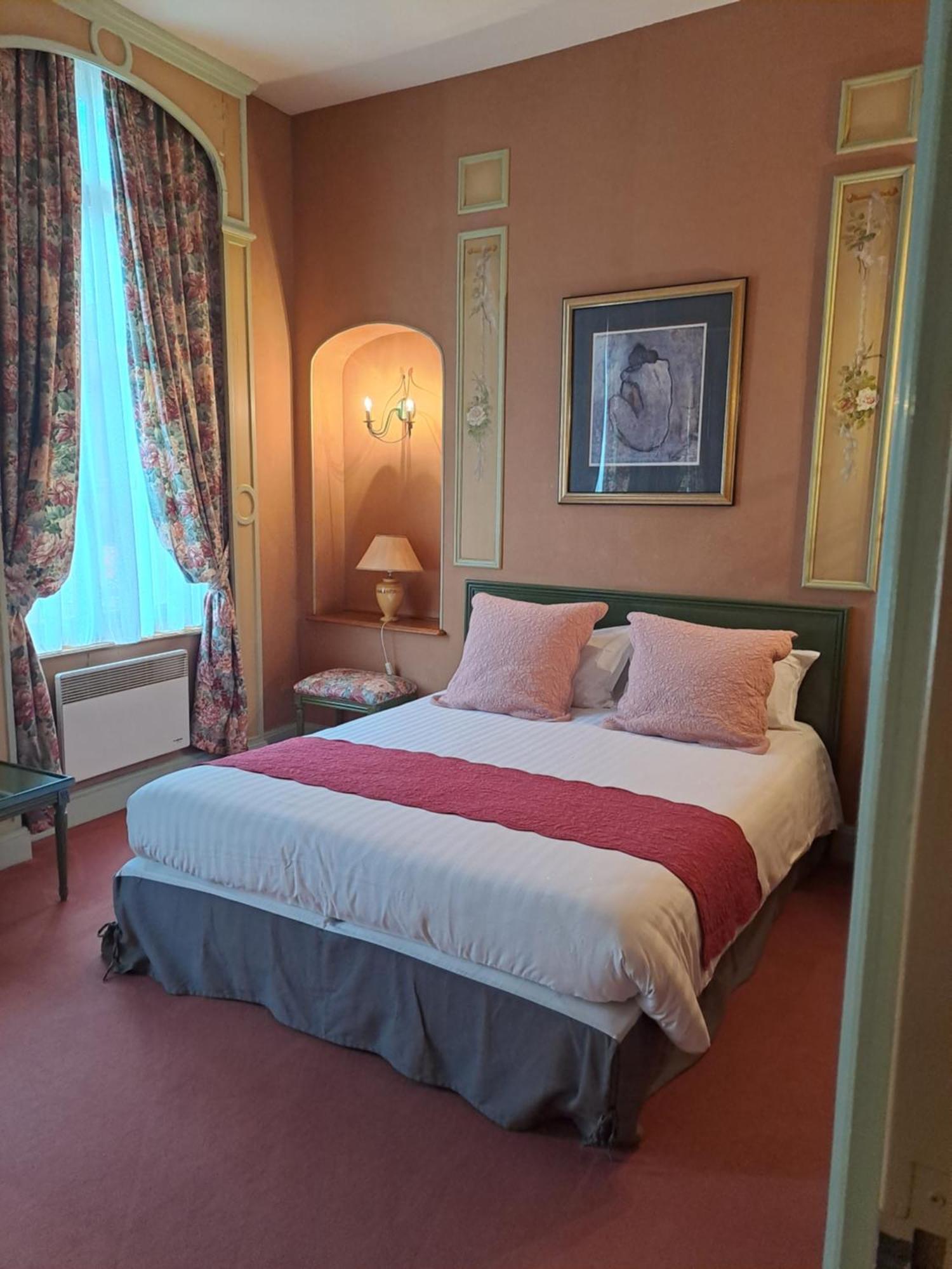 Hotel Particulier Des Canonniers Saint-Quentin  Ngoại thất bức ảnh