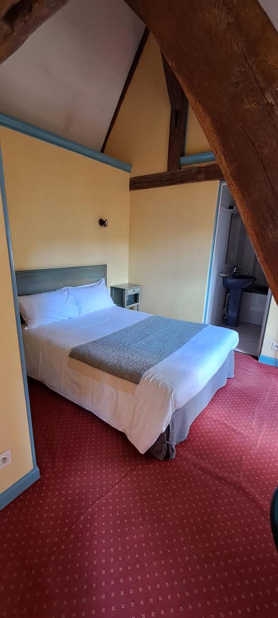 Hotel Particulier Des Canonniers Saint-Quentin  Ngoại thất bức ảnh