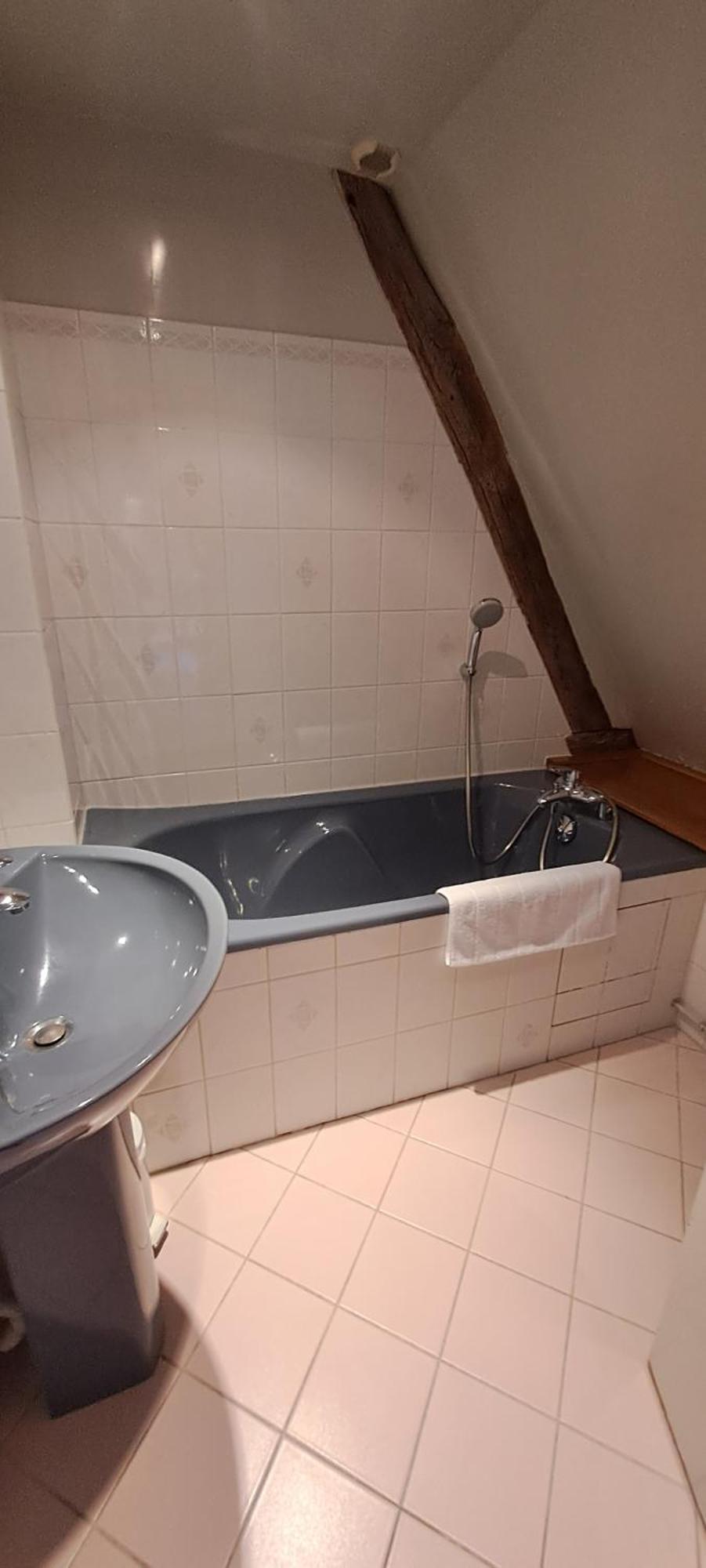 Hotel Particulier Des Canonniers Saint-Quentin  Ngoại thất bức ảnh